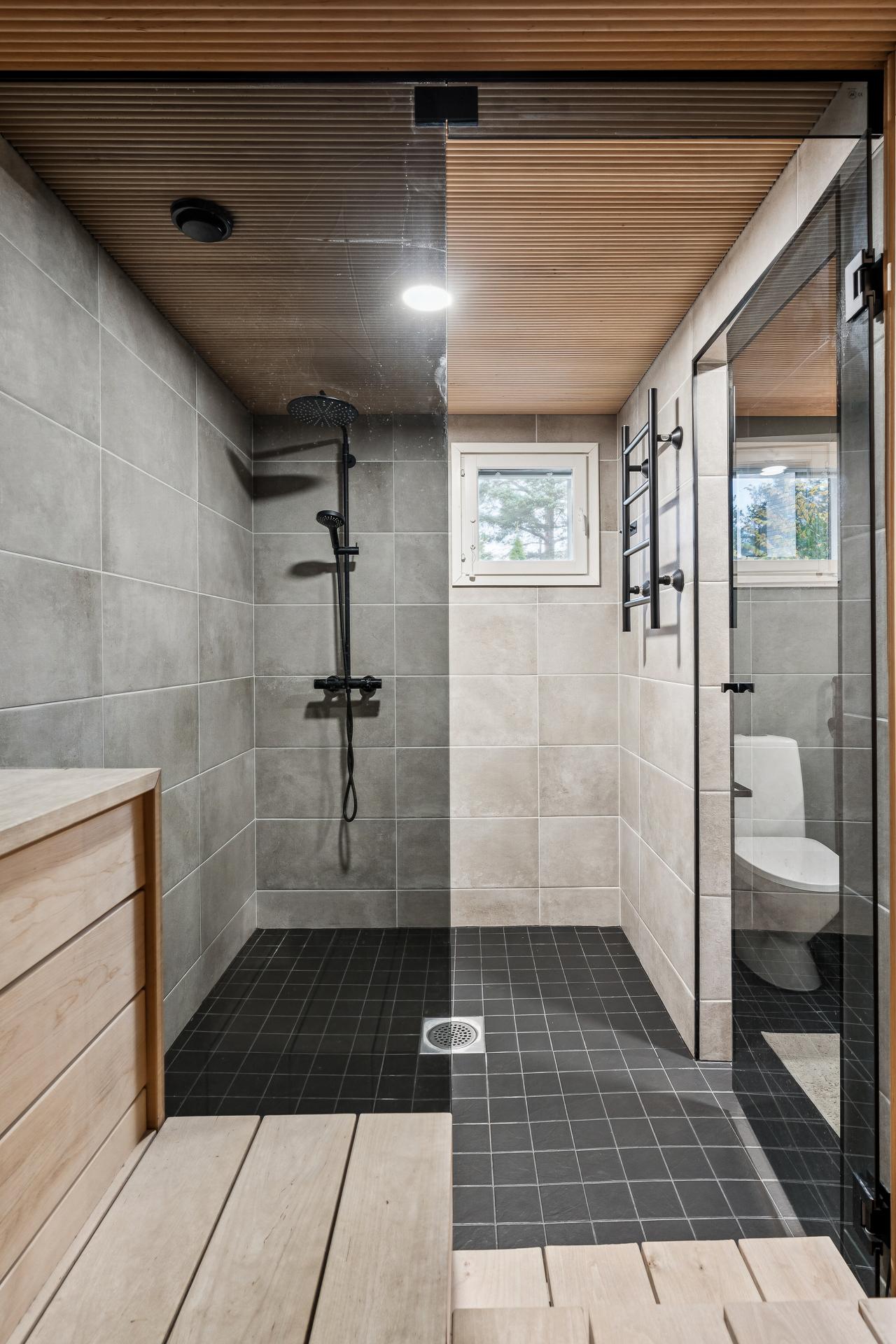 Vartiokyläntie 39, Vartioharju, Helsinki