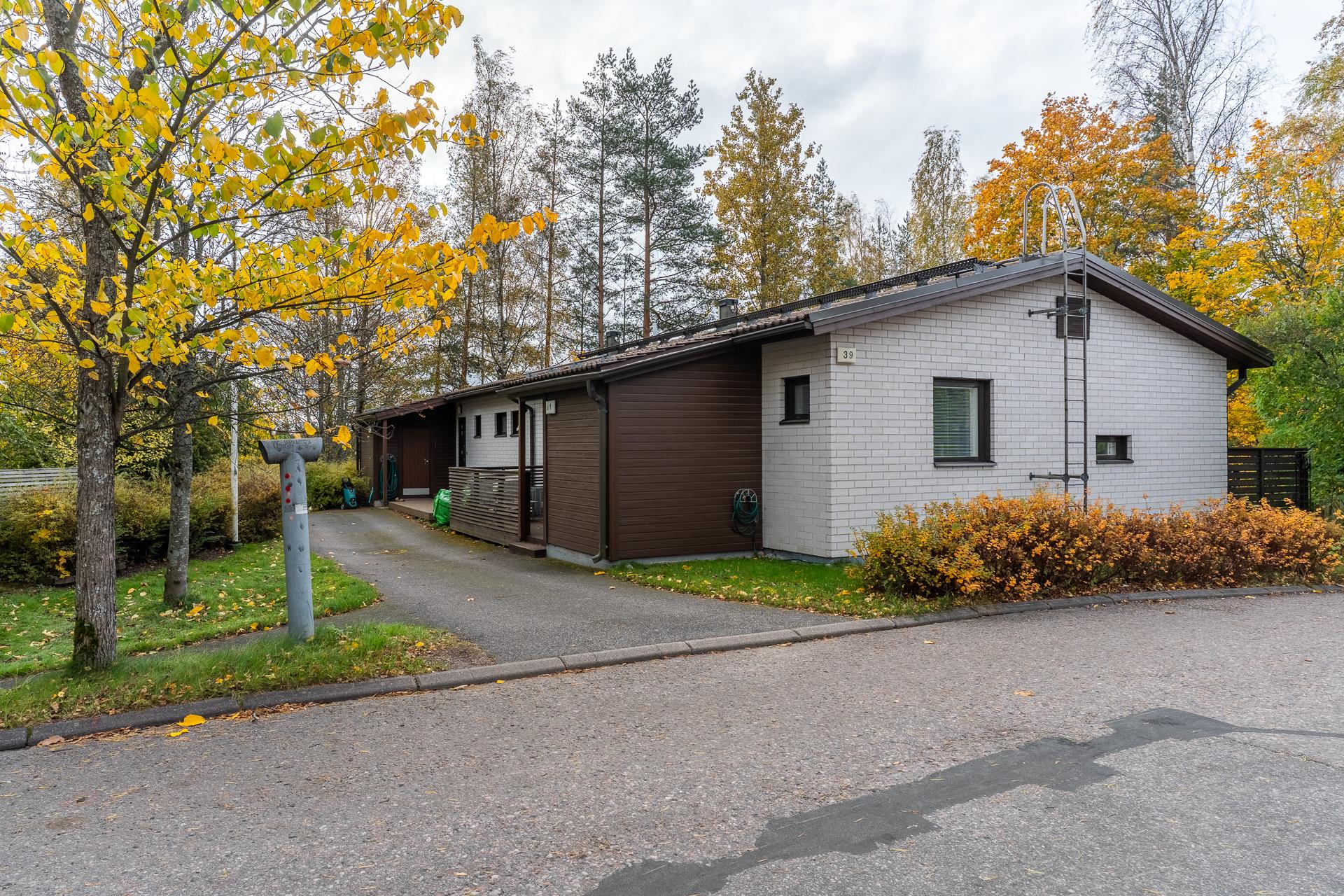 Vartiokyläntie 39, Vartioharju, Helsinki