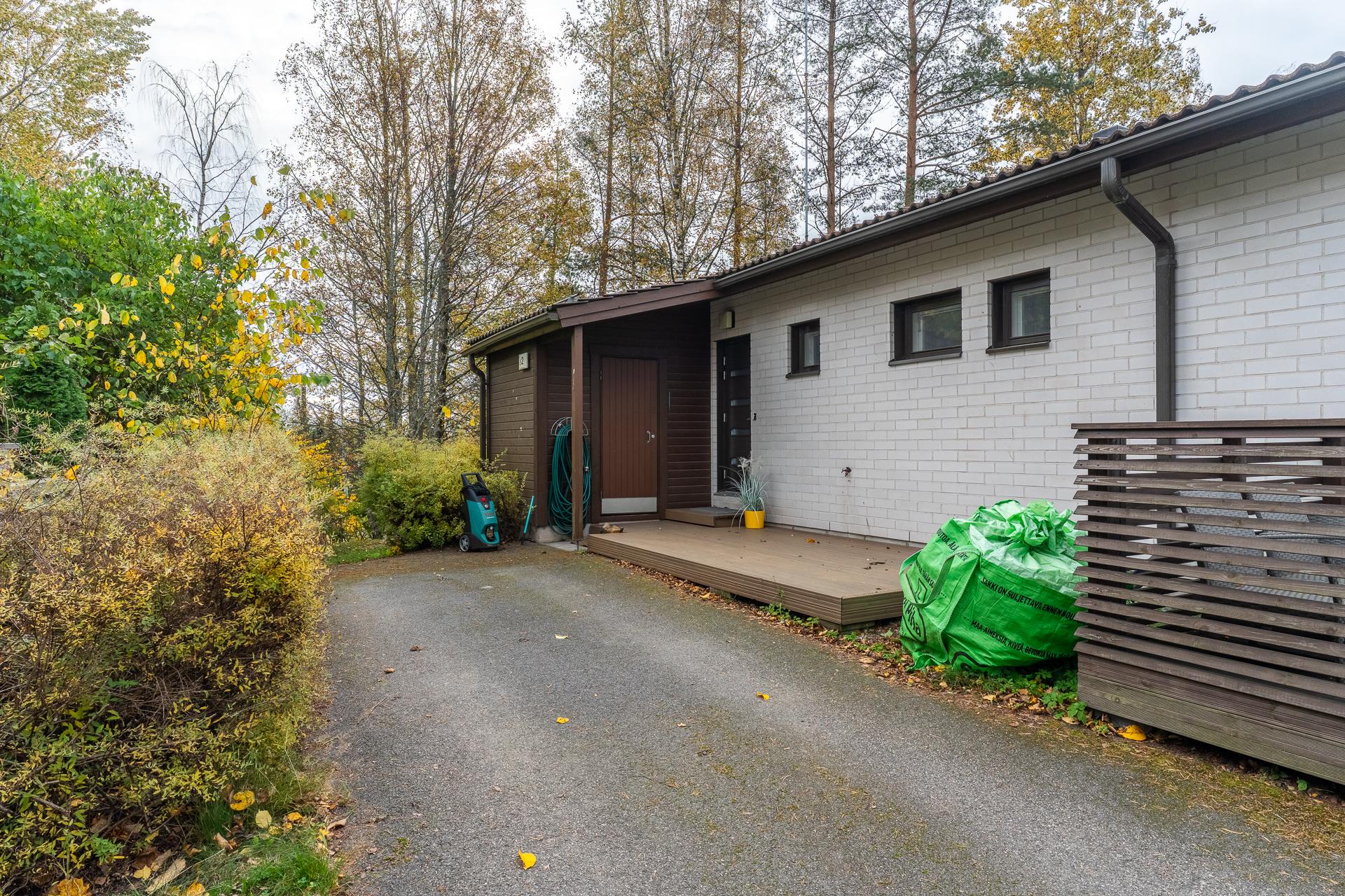 Vartiokyläntie 39, Vartioharju, Helsinki