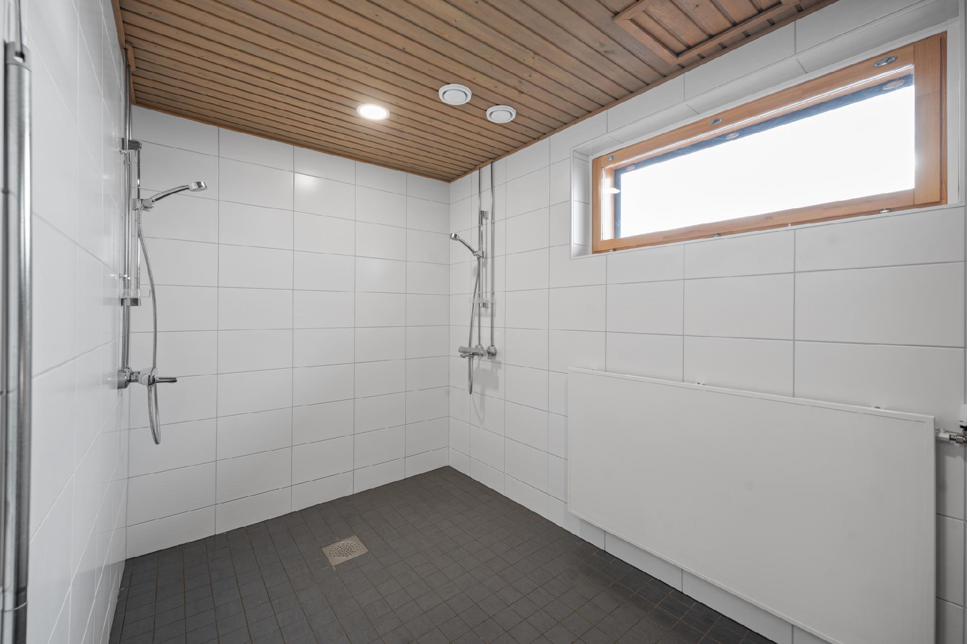 Taloyhtiön saunatilat 9 krs.