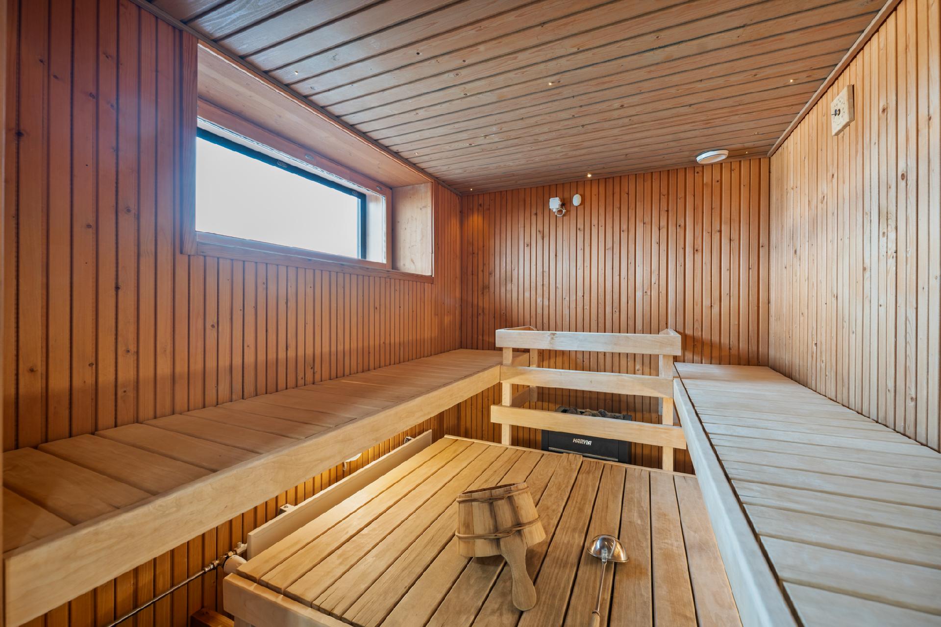 Taloyhtiön saunatilat 9 krs.
