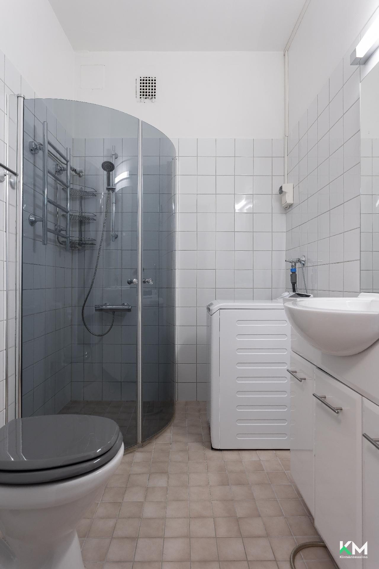 Messeniuksenkatu 3, Taka-Töölö, Helsinki