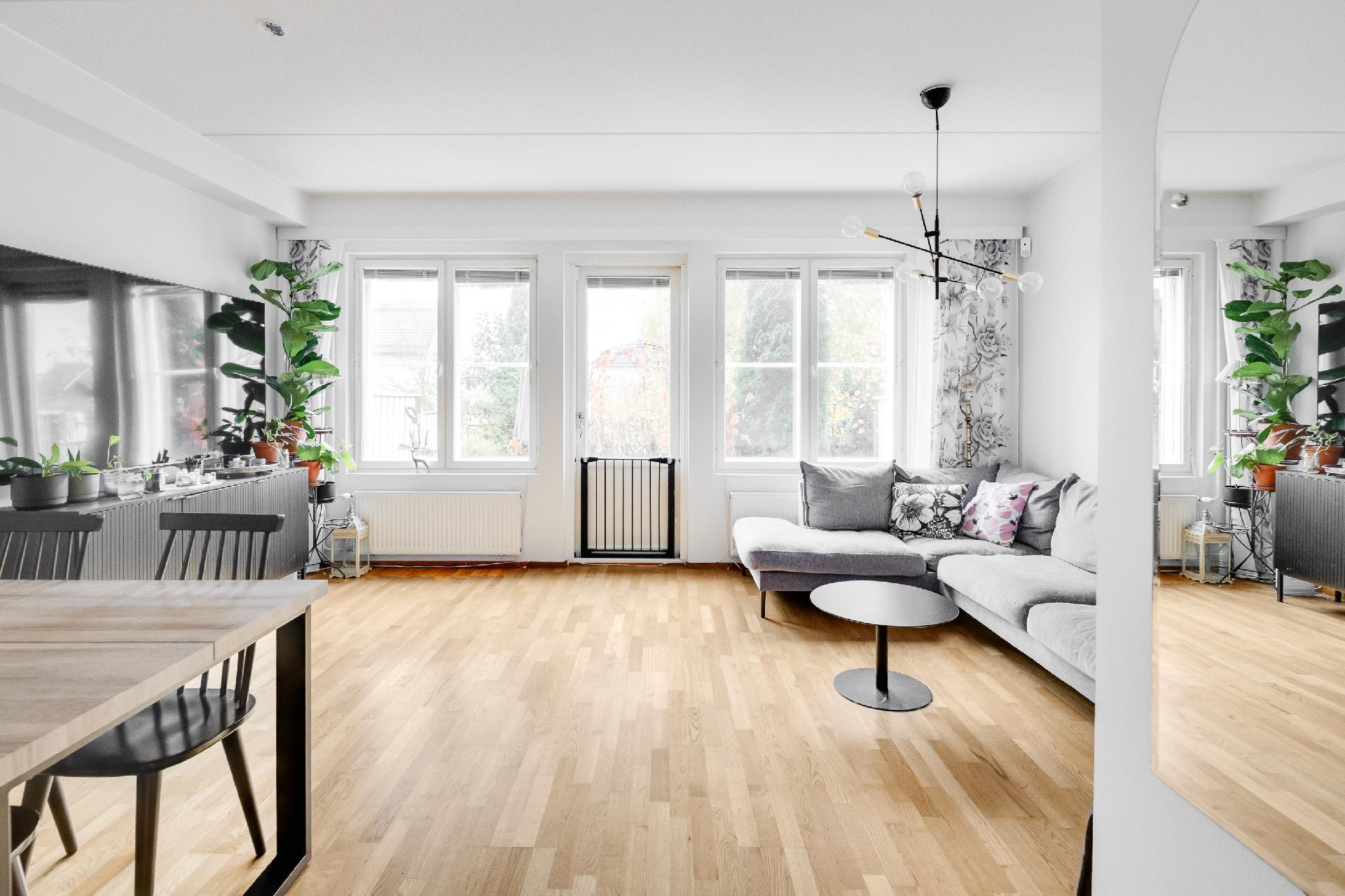 Hagelstamintie 15, Kartanonkoski, Vantaa