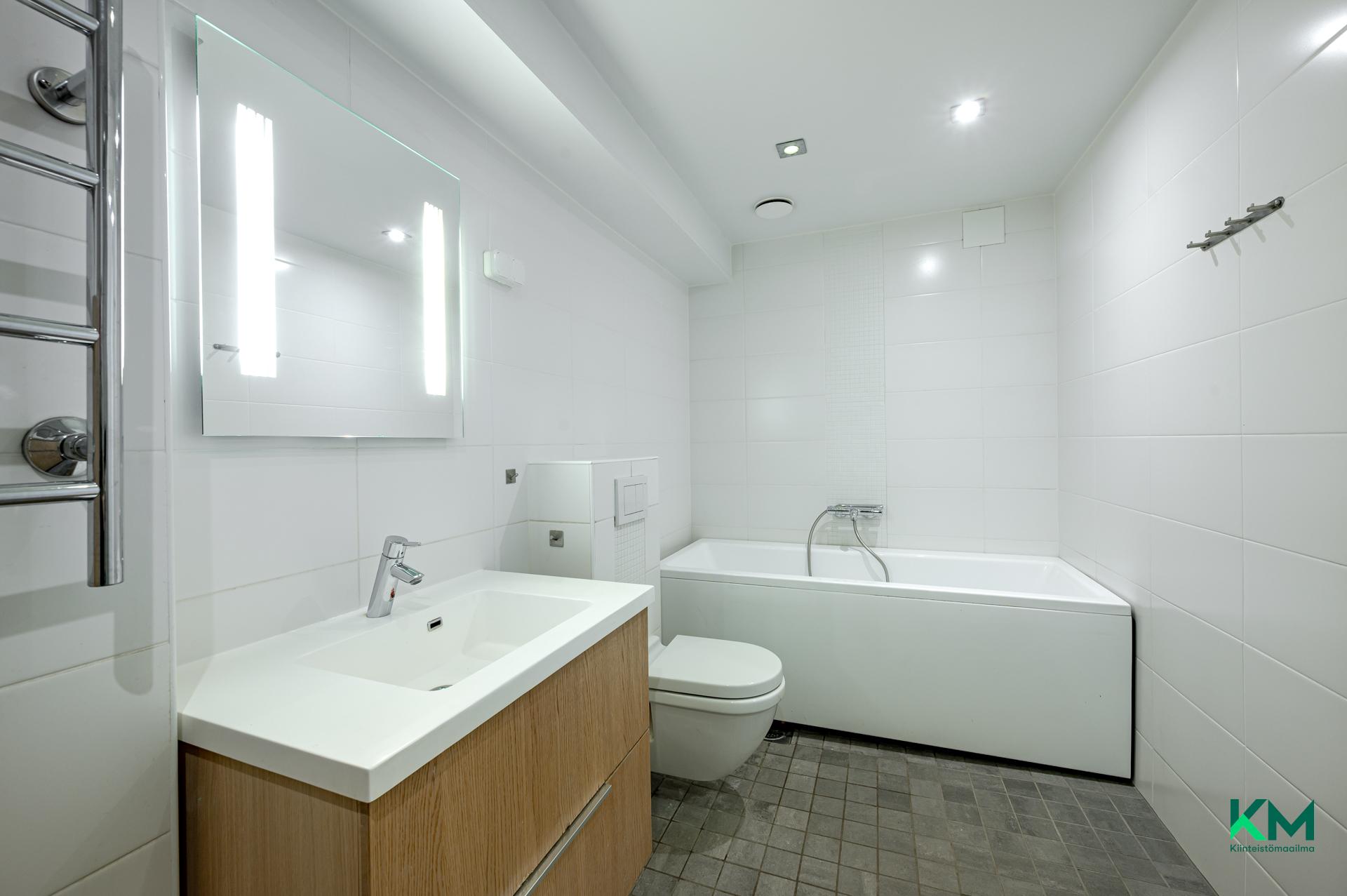 Huopalahdentie 14, Munkkiniemi, Helsinki