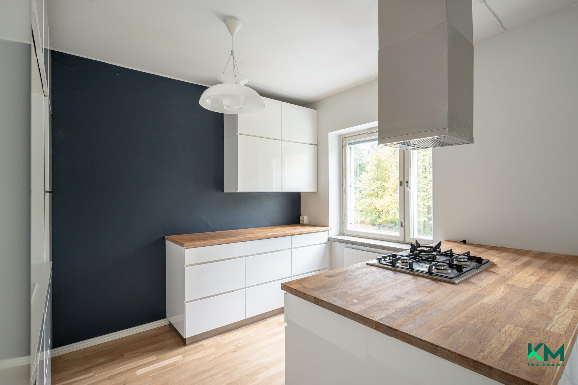 Huopalahdentie 14, Munkkiniemi, Helsinki