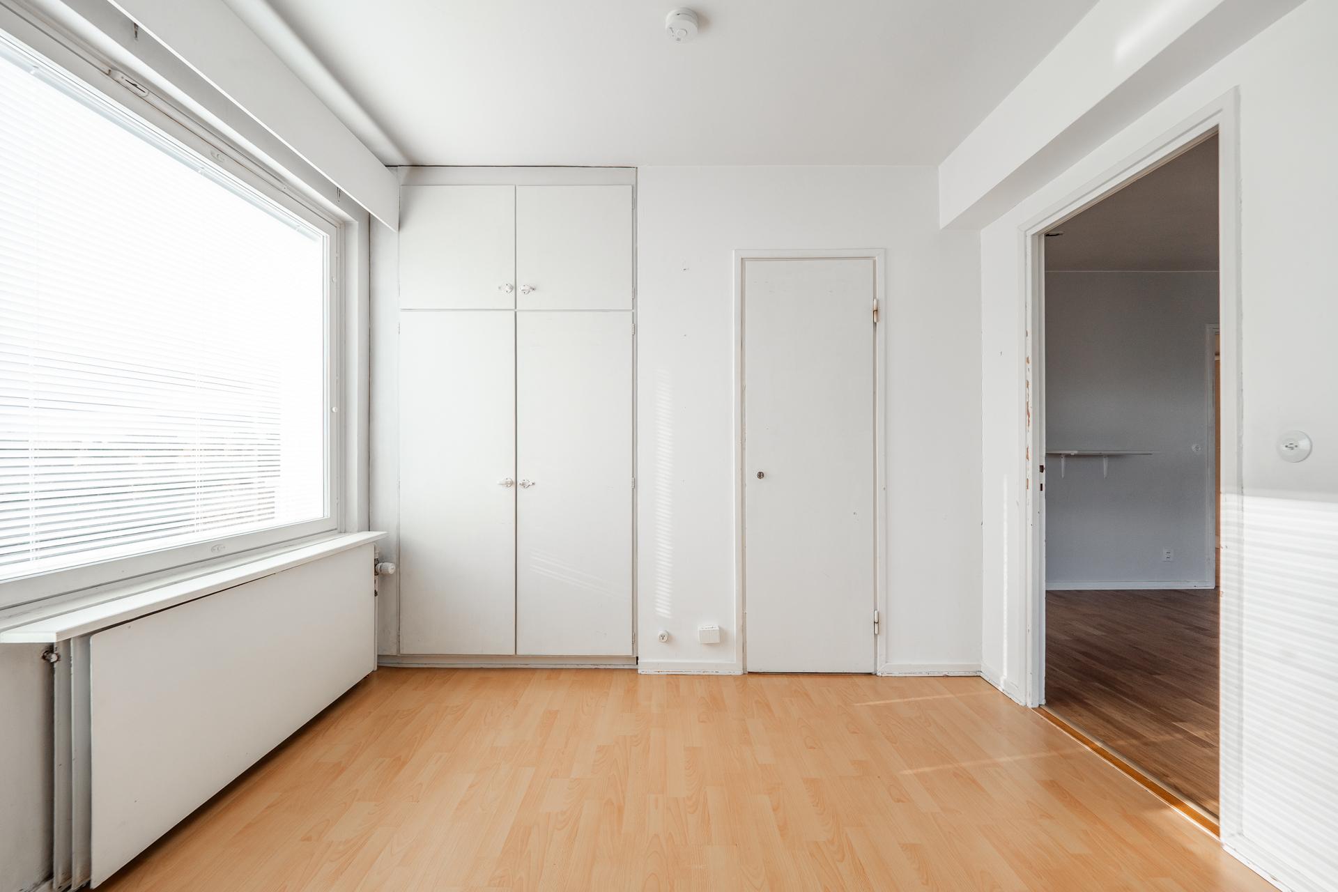 Merikoskenkatu 11, Tuira, Oulu