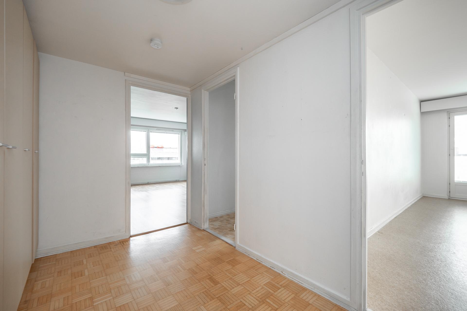 Merikoskenkatu 11, Tuira, Oulu