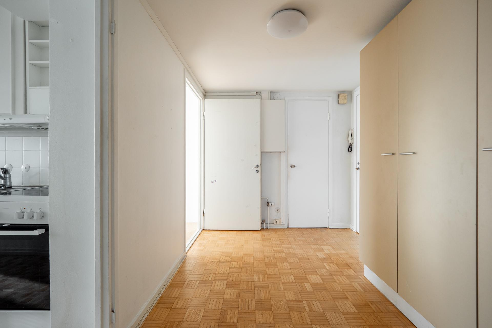 Merikoskenkatu 11, Tuira, Oulu