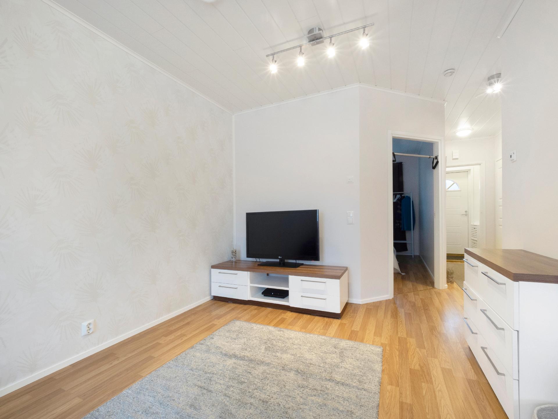 Vesisahantie 15 b, Utra, Joensuu