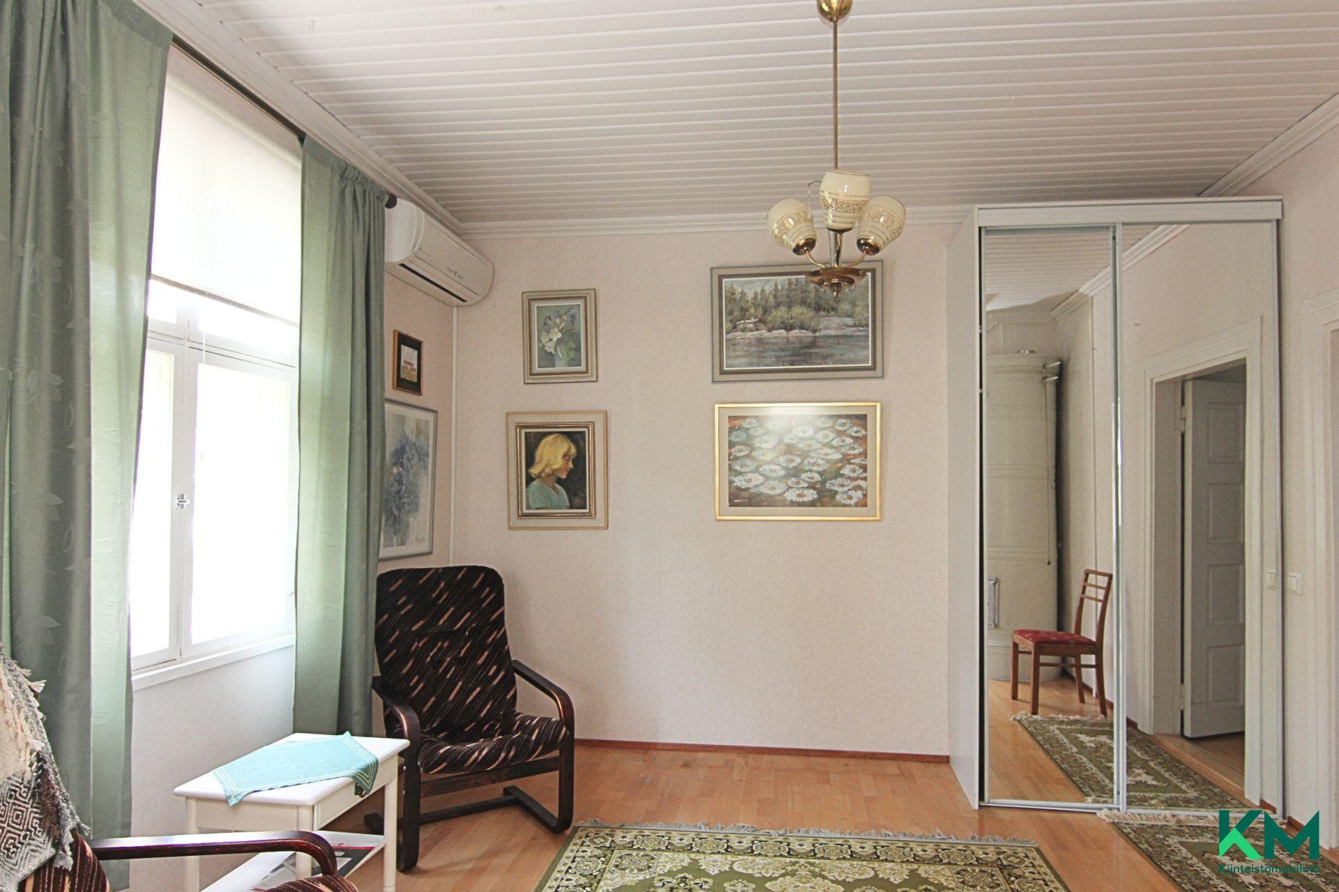 Leppästentie 4, Rovastinkangas, Orivesi