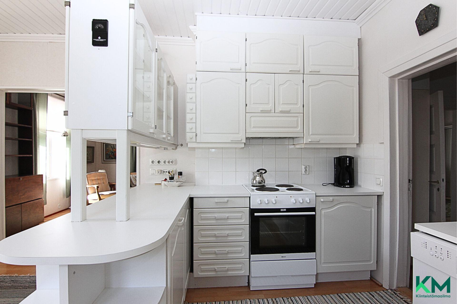 Leppästentie 4, Rovastinkangas, Orivesi