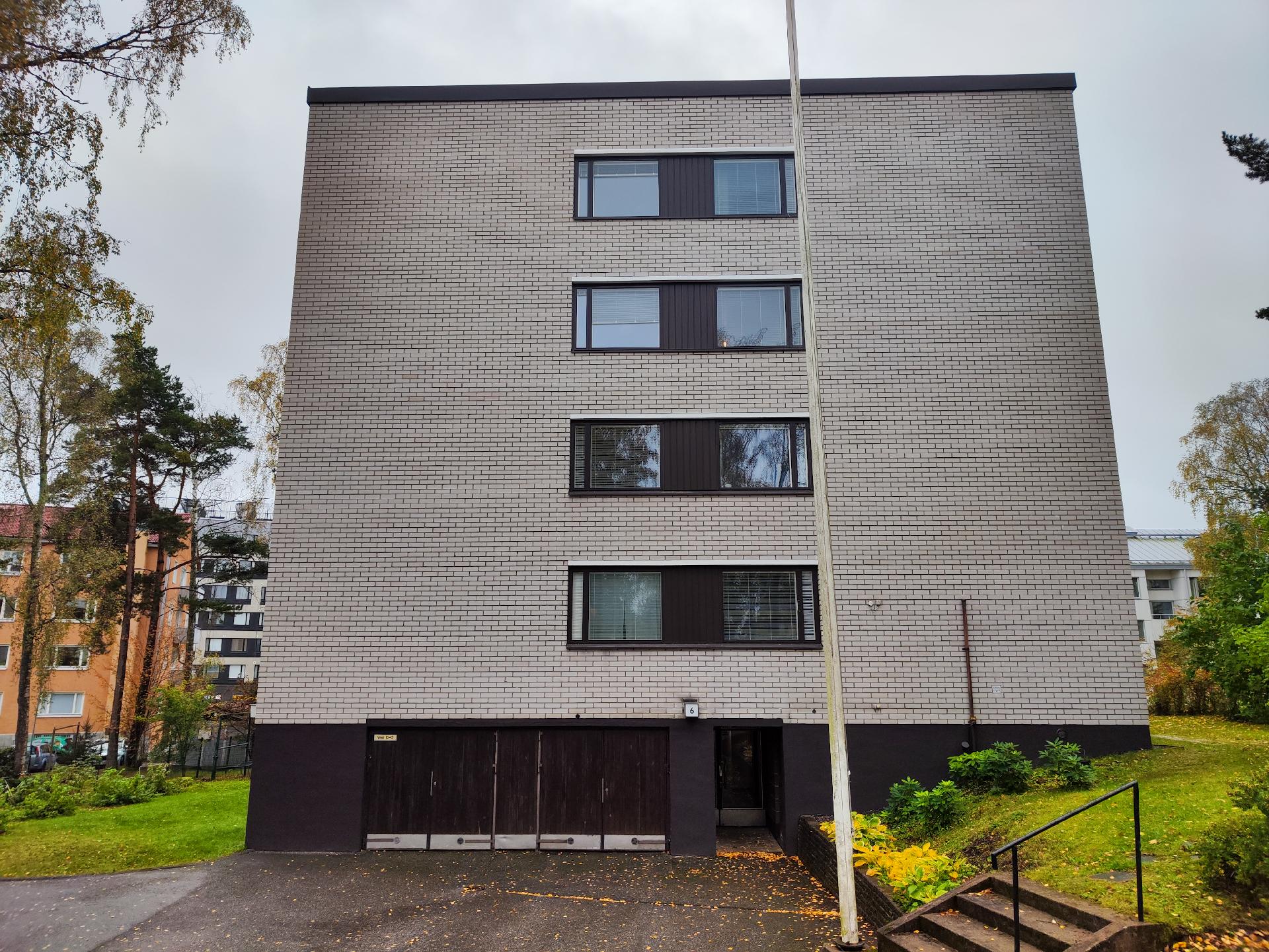 Lielahdentie 6, Lauttasaari, Helsinki