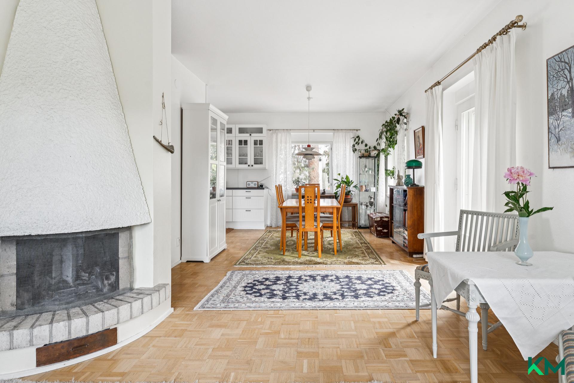 Dosentintie 2, Munkkiniemi, Helsinki