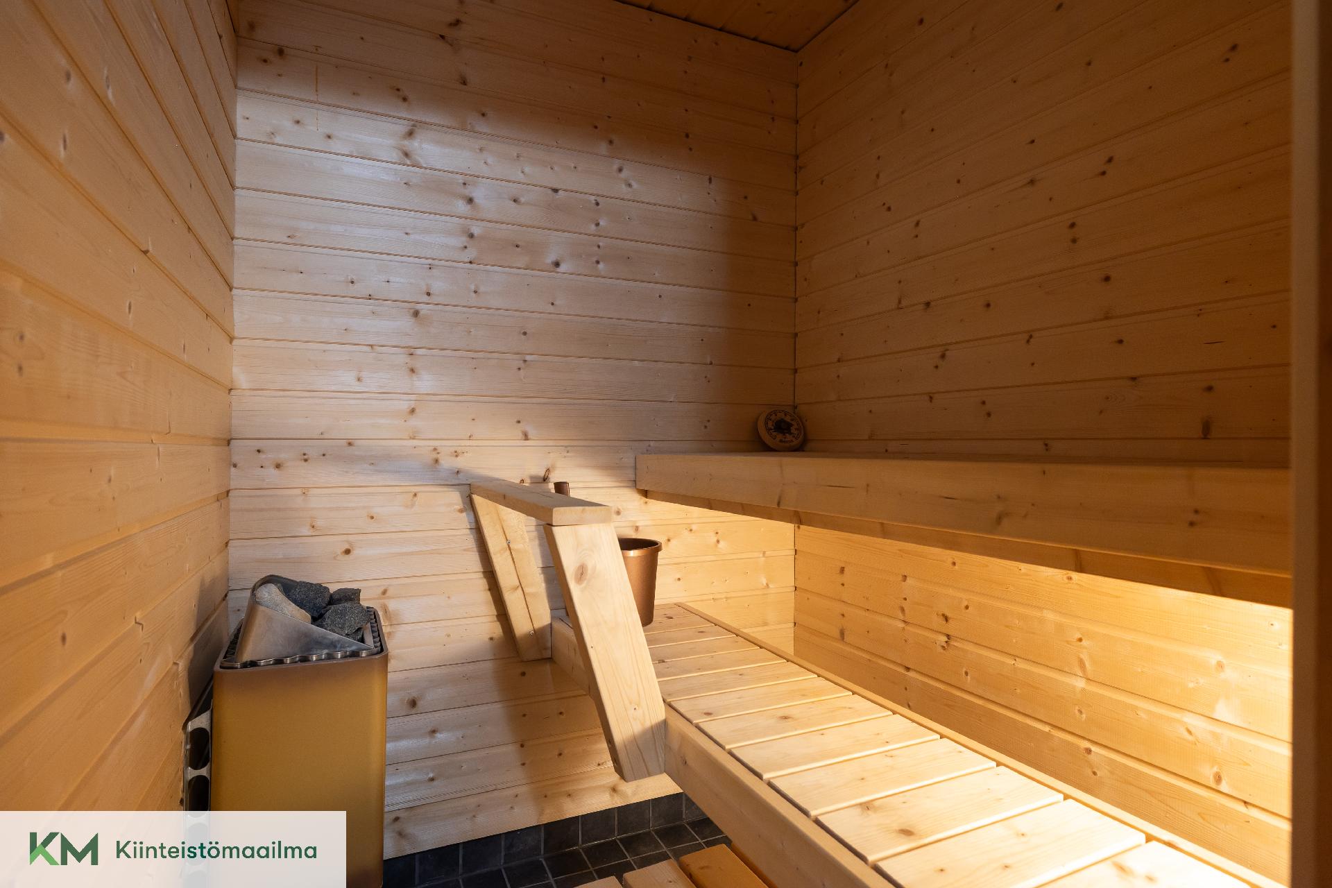 Nuolihaukantie 4, Siltakylä, Pyhtää