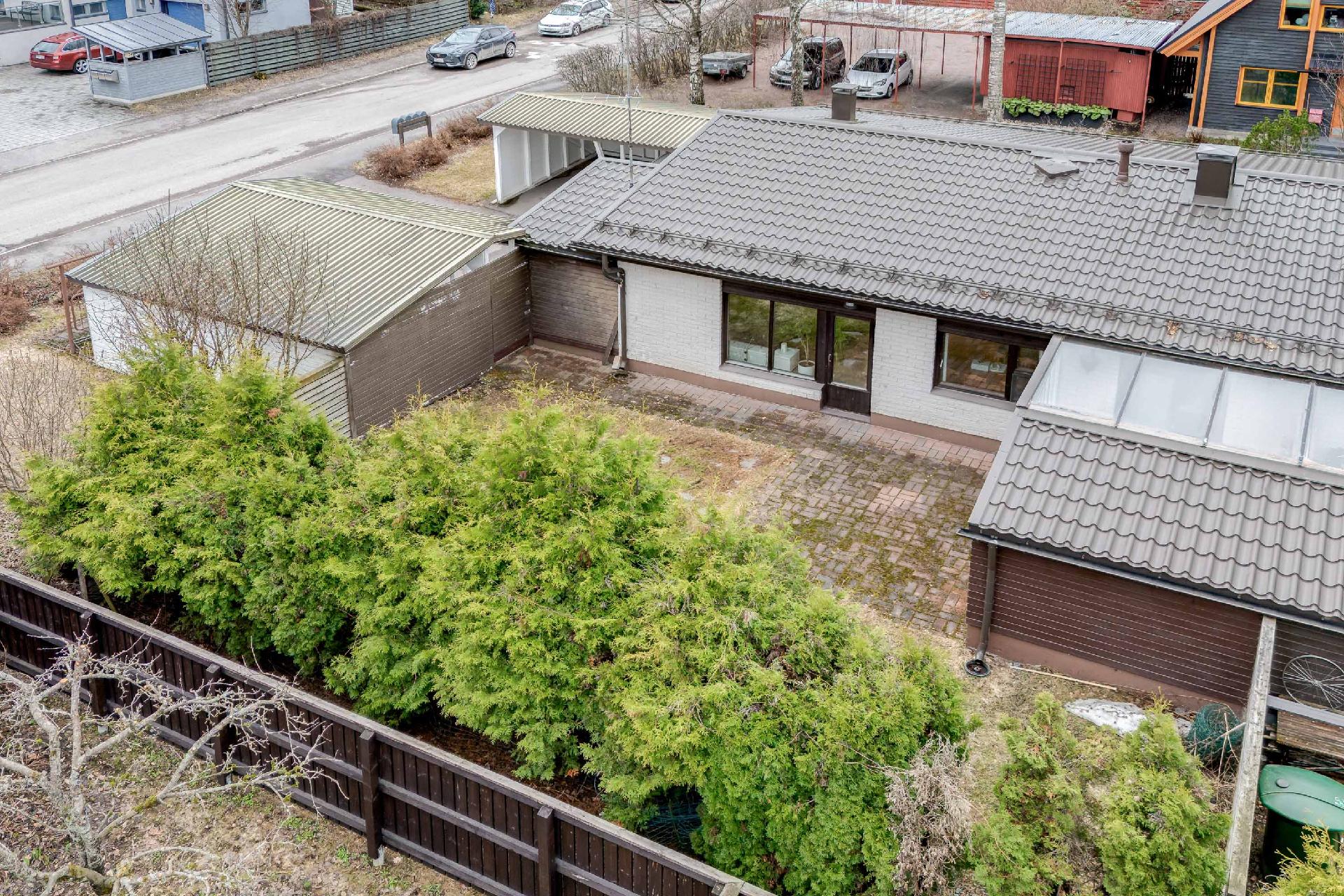 Kytöniityntie 51, Paloheinä, Helsinki