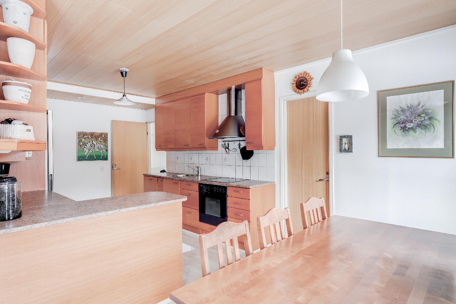 Kytöniityntie 51, Paloheinä, Helsinki