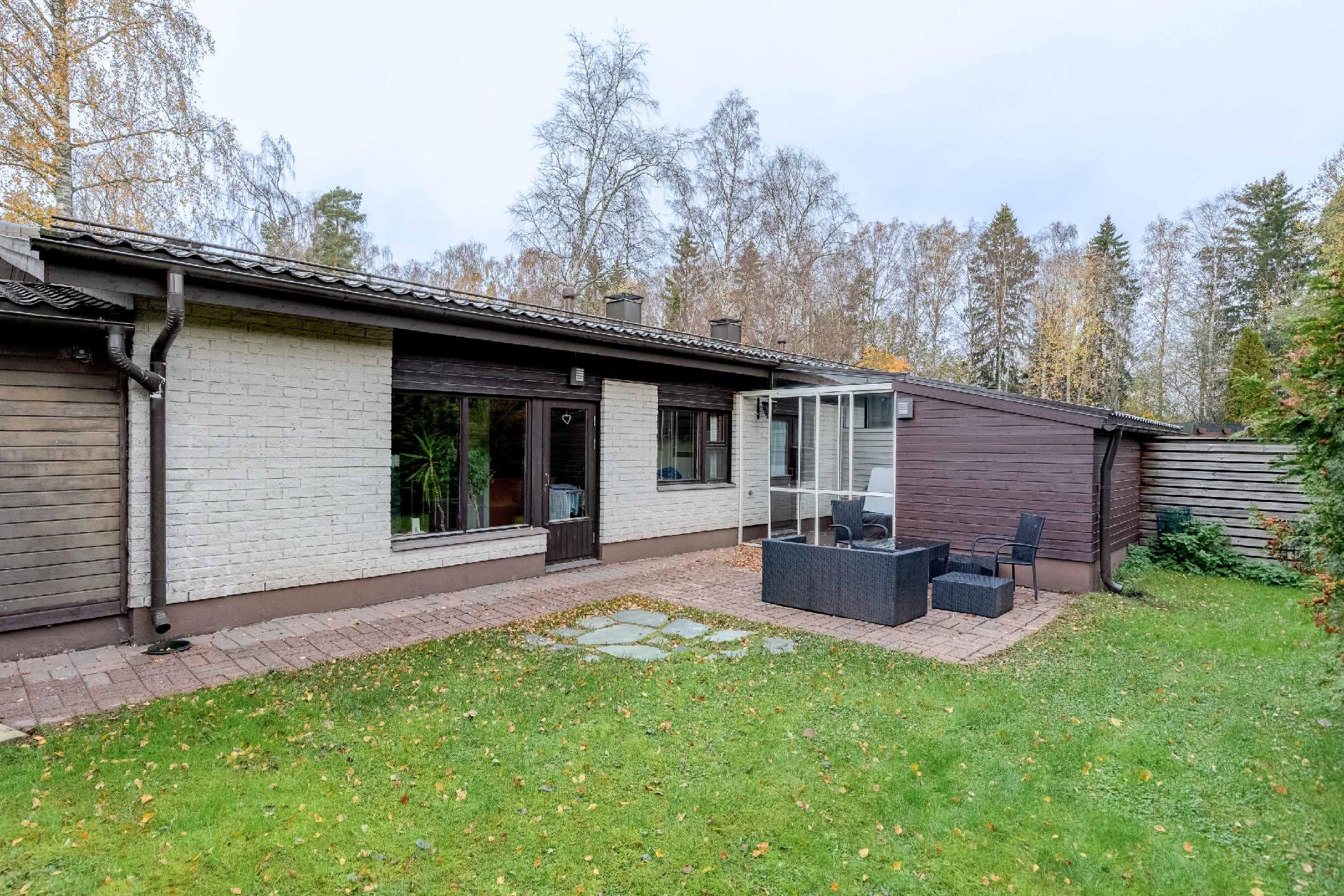 Kytöniityntie 51, Paloheinä, Helsinki