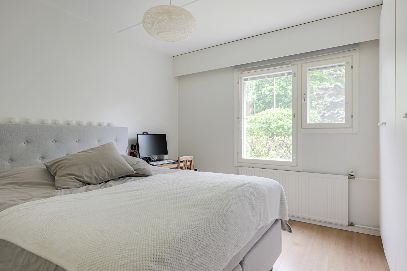 Hietaniitynpolku 2, Malmi, Helsinki