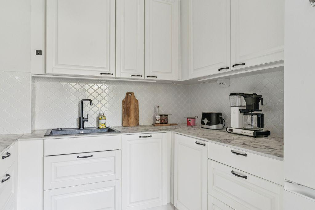 Hietaniitynpolku 2, Malmi, Helsinki