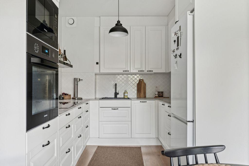 Hietaniitynpolku 2, Malmi, Helsinki