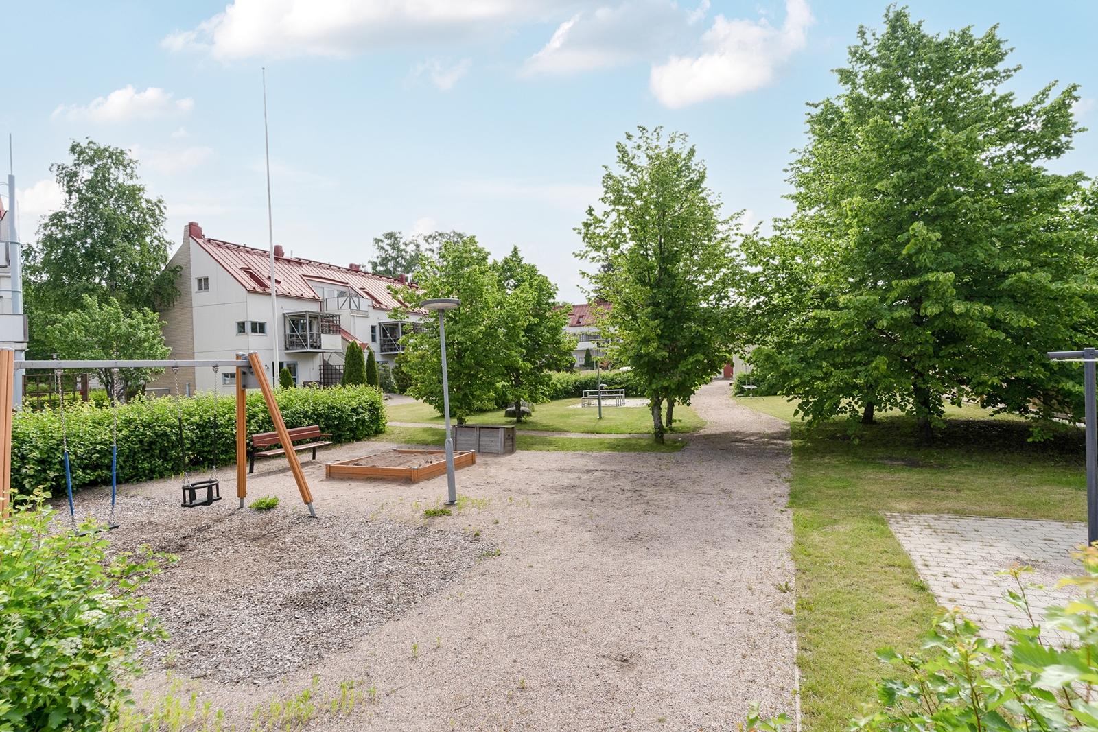 Kuhankeittäjäntie 26, Tapaninvainio, Helsinki