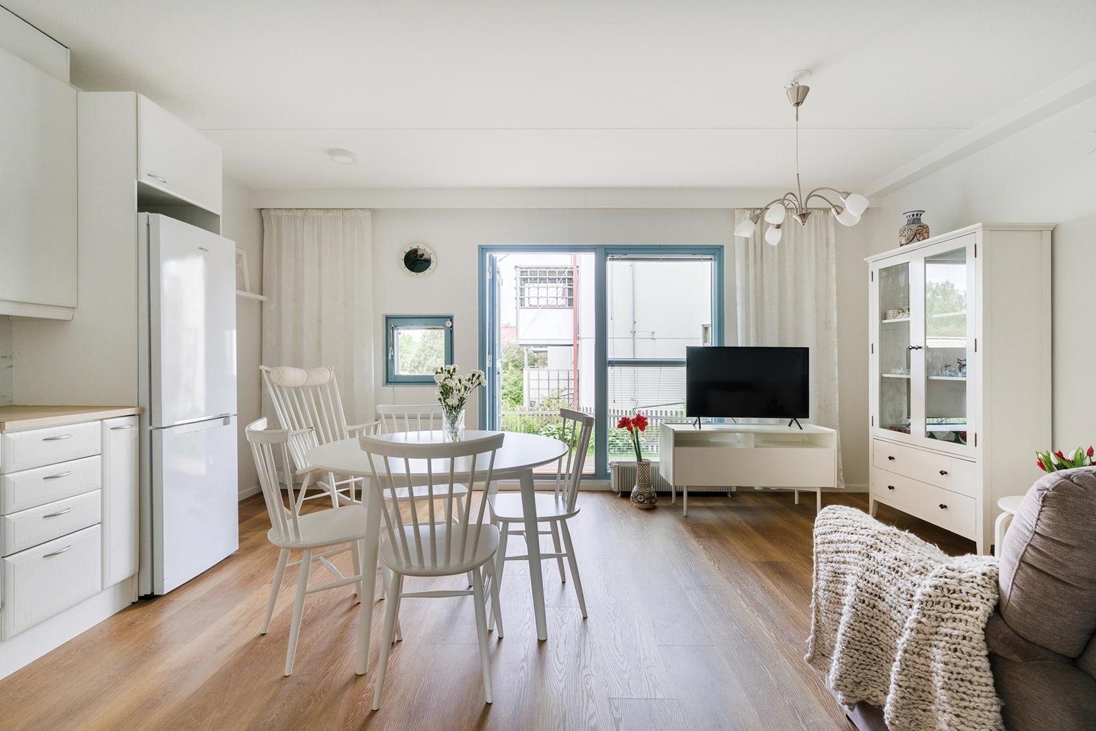 Kuhankeittäjäntie 26, Tapaninvainio, Helsinki