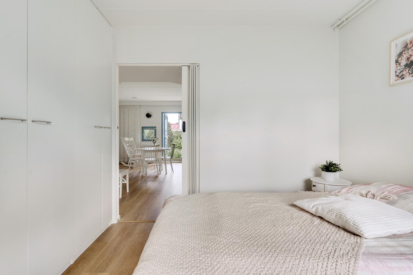 Kuhankeittäjäntie 26, Tapaninvainio, Helsinki