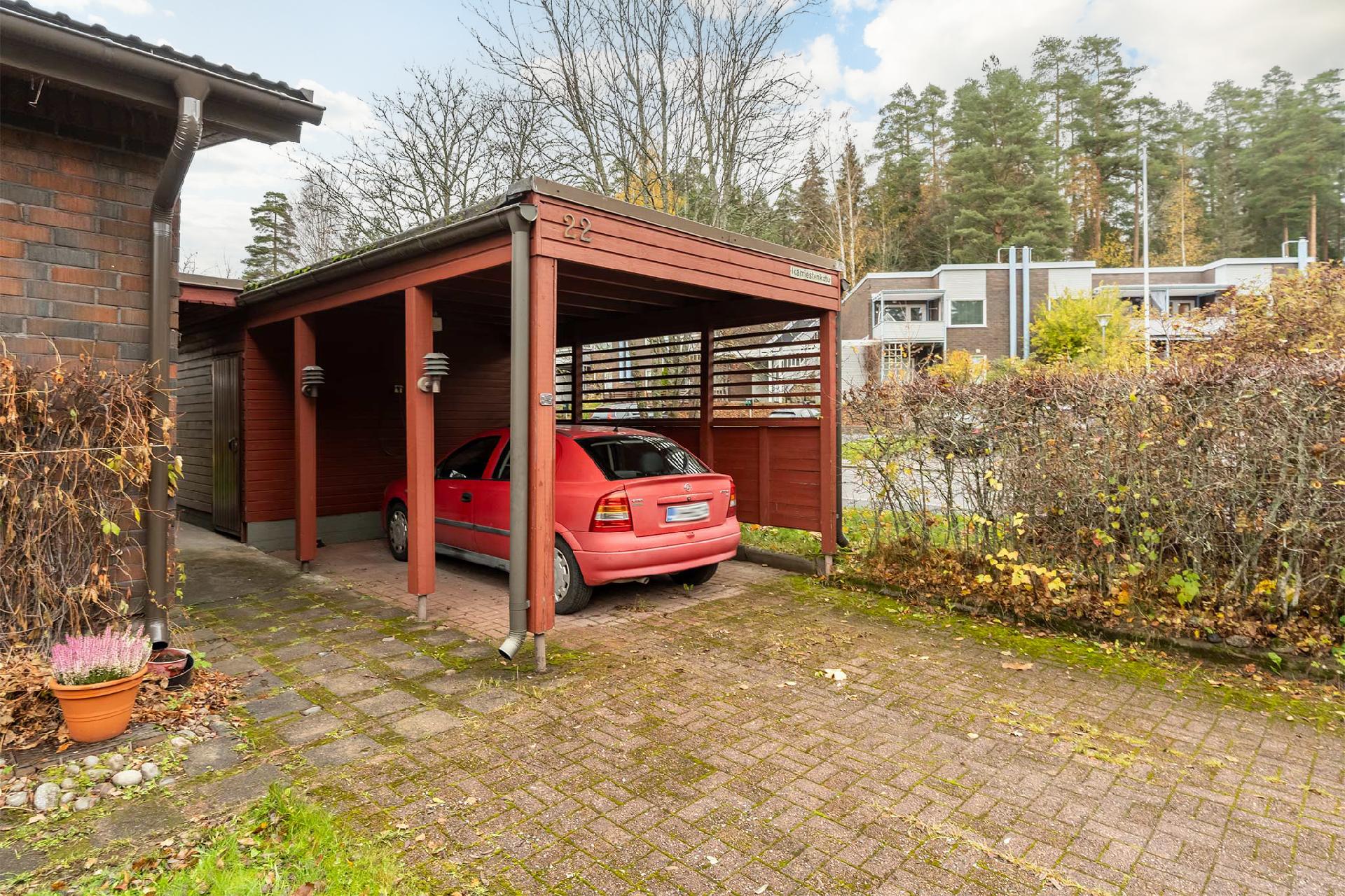 Ikämiestenkatu 22, Lukonmäki, Tampere