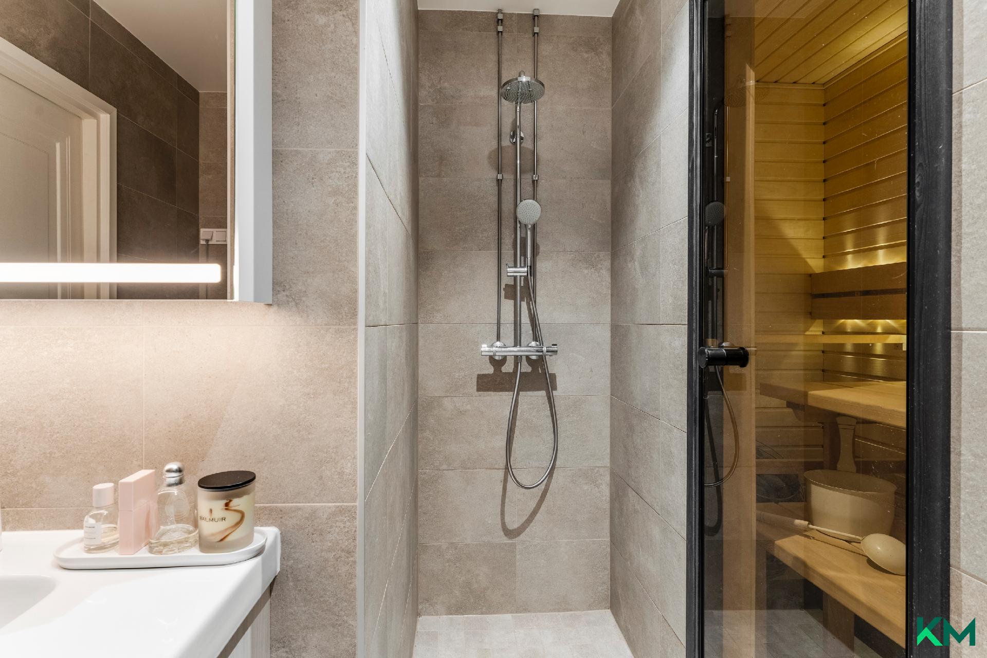 Tehtaankatu 12, Ullanlinna, Helsinki