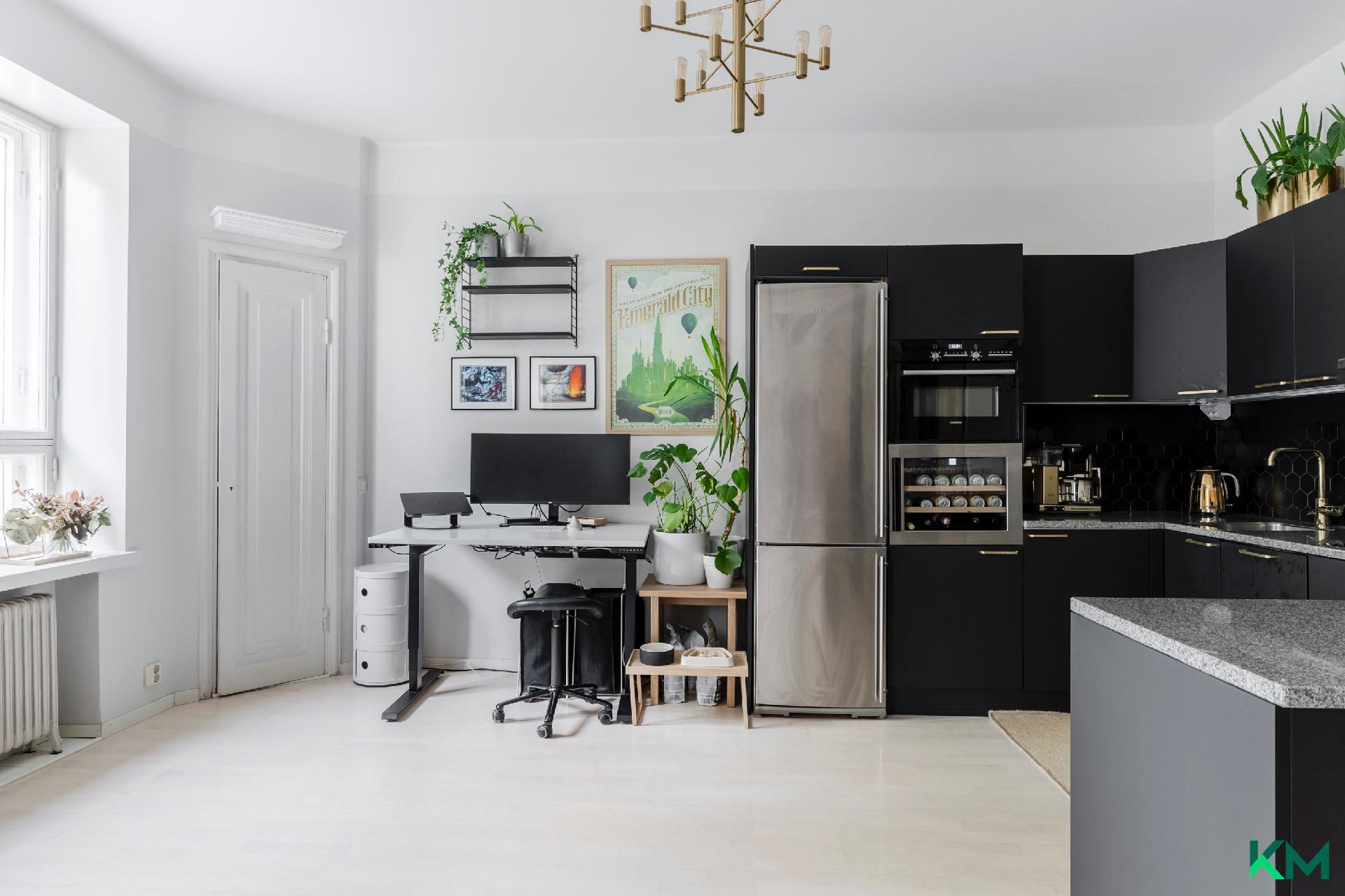 Tehtaankatu 12, Ullanlinna, Helsinki