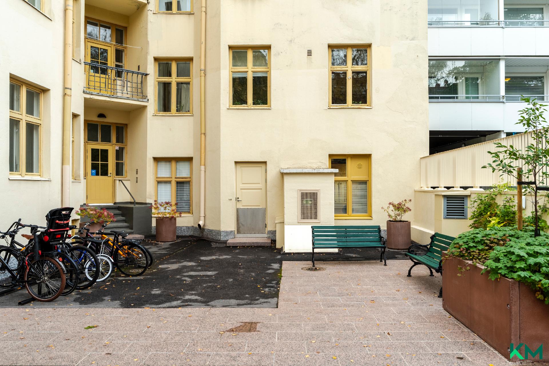 Tehtaankatu 12, Ullanlinna, Helsinki