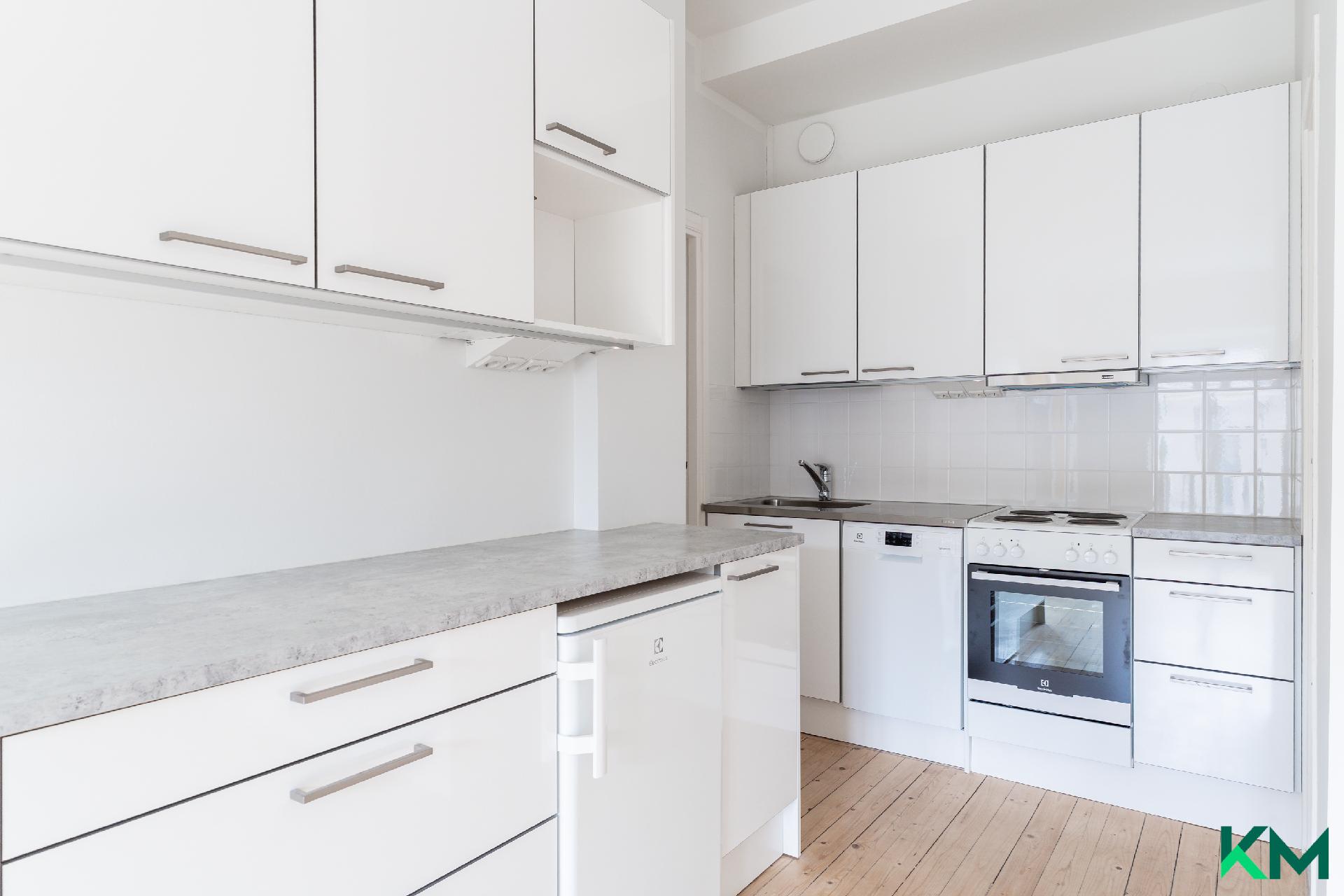 Ruusankatu 1, Taka-Töölö, Helsinki