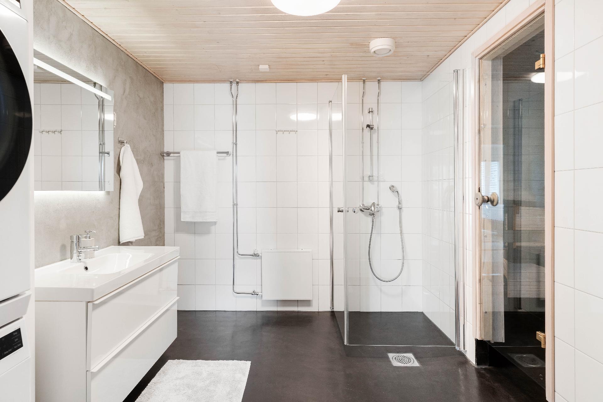 Neidonkaari 33, Neidonkallio, Kirkkonummi