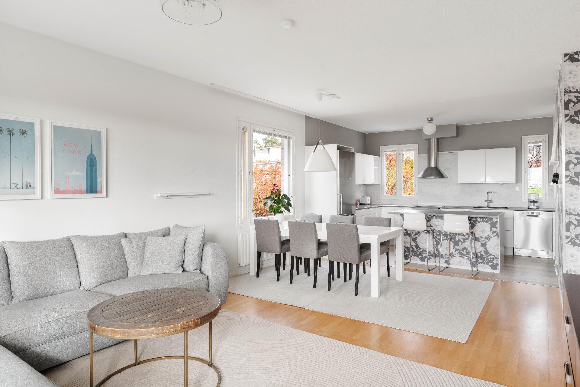 Neidonkaari 33, Neidonkallio, Kirkkonummi