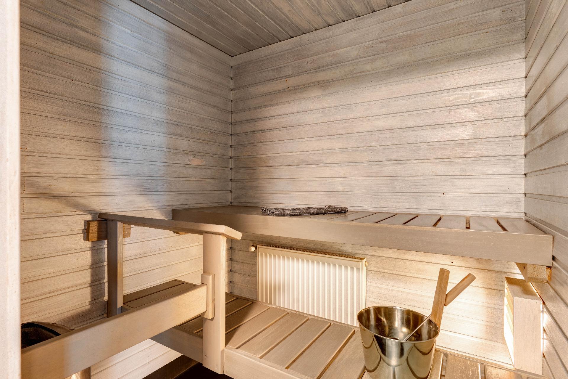 Neidonkaari 33, Neidonkallio, Kirkkonummi