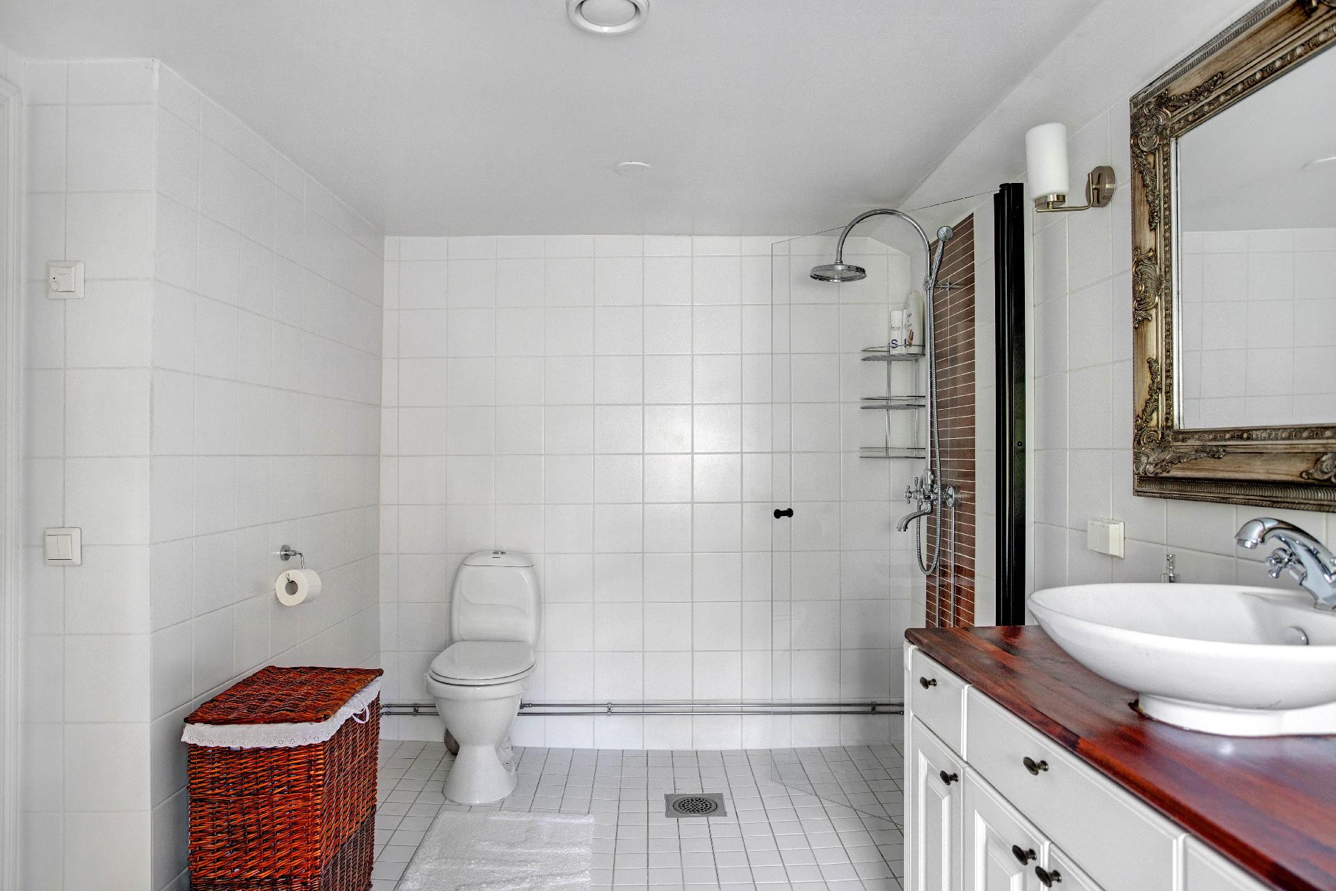 Porakuja 12, Vapaala, Vantaa