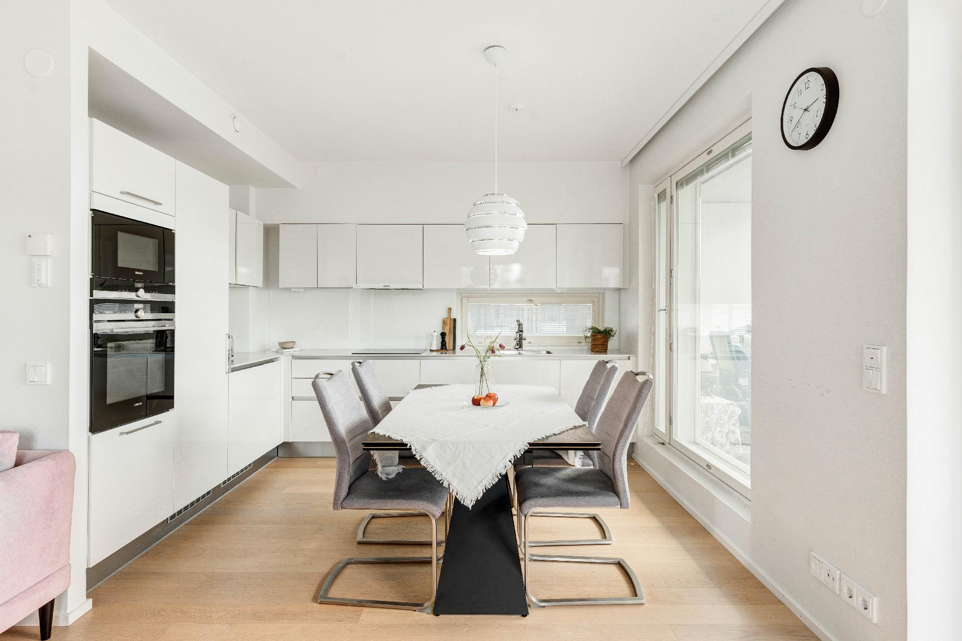 Rantaharju 8 B, Koukkuniemi, Espoo