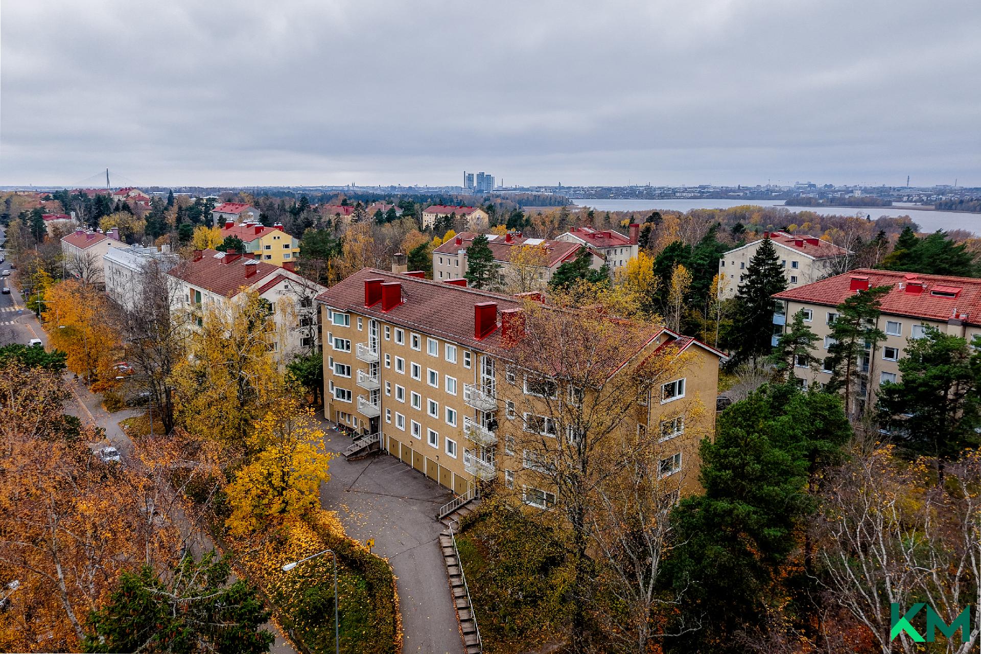 Hiihtomäentie 42, Herttoniemi, Helsinki