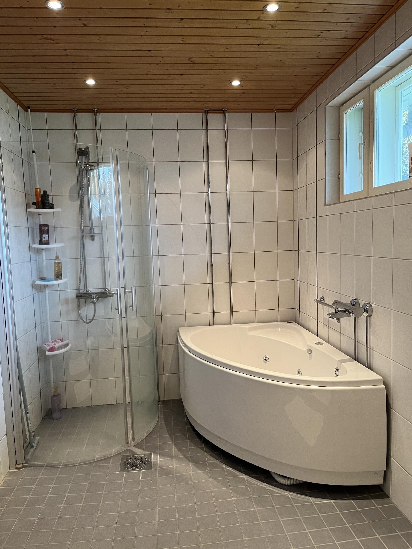 Osmajoentie 86, Kuoppakangas, Varkaus