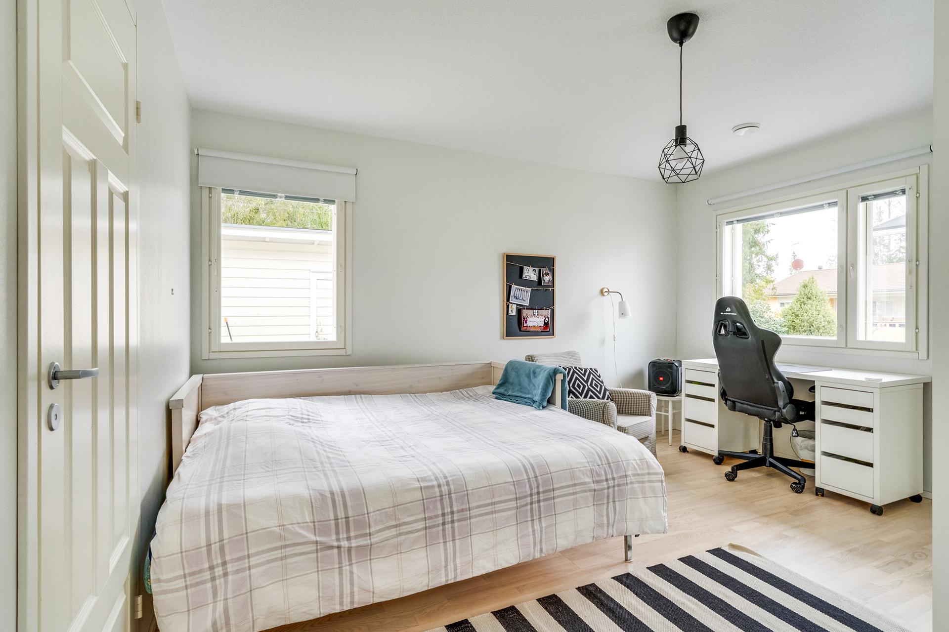 Rypyntie 24, Lempäälä