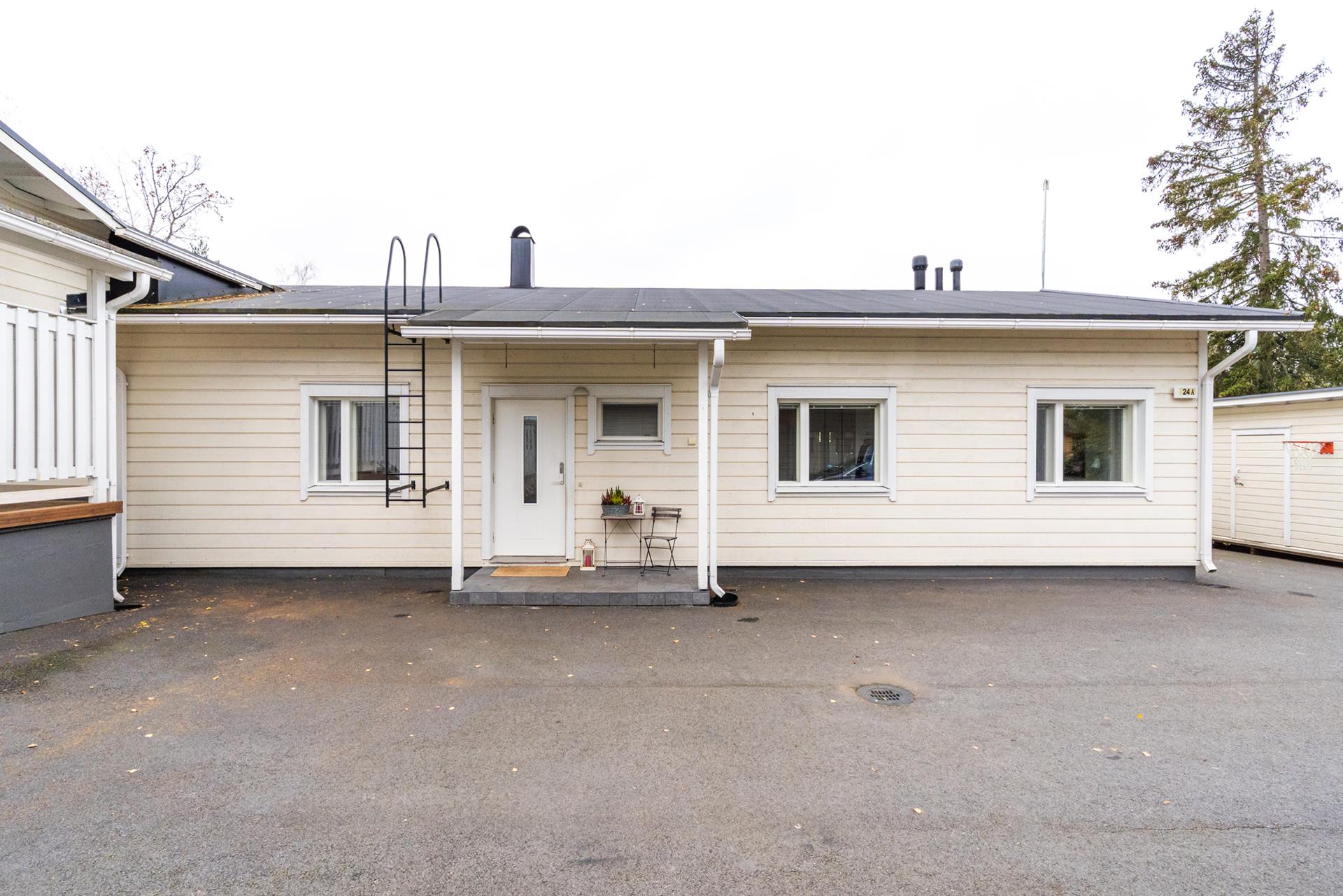 Rypyntie 24, Lempäälä