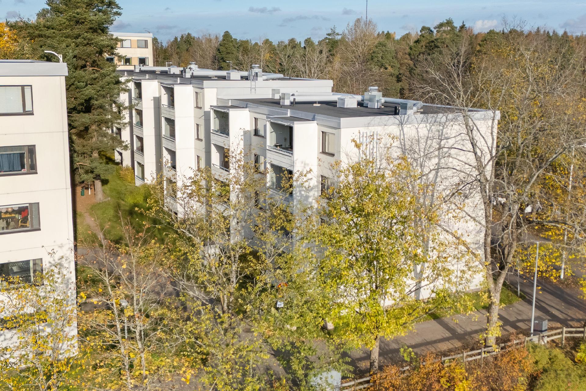 Maininkitie 12, Kivenlahti, Espoo