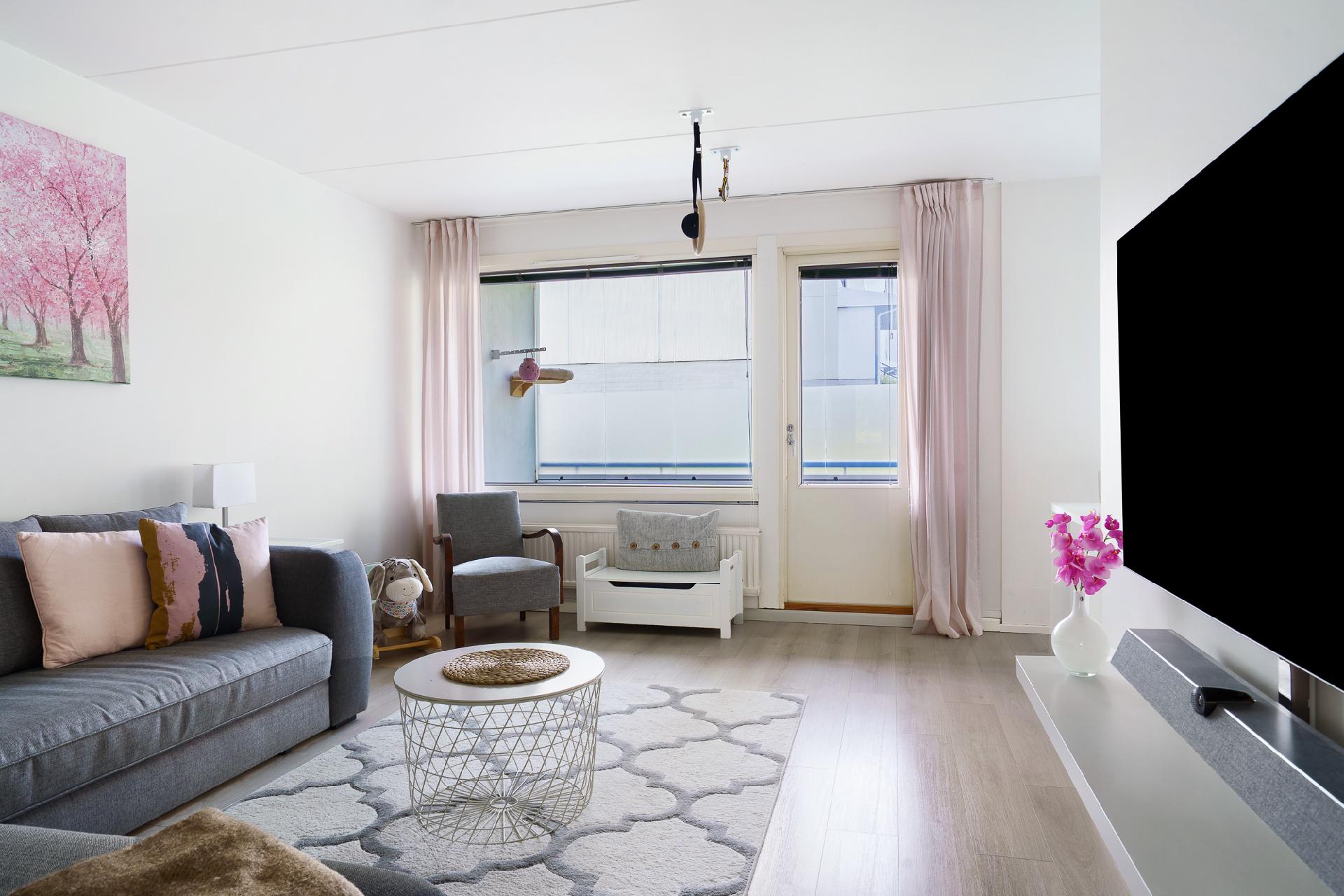 Maininkitie 12, Kivenlahti, Espoo