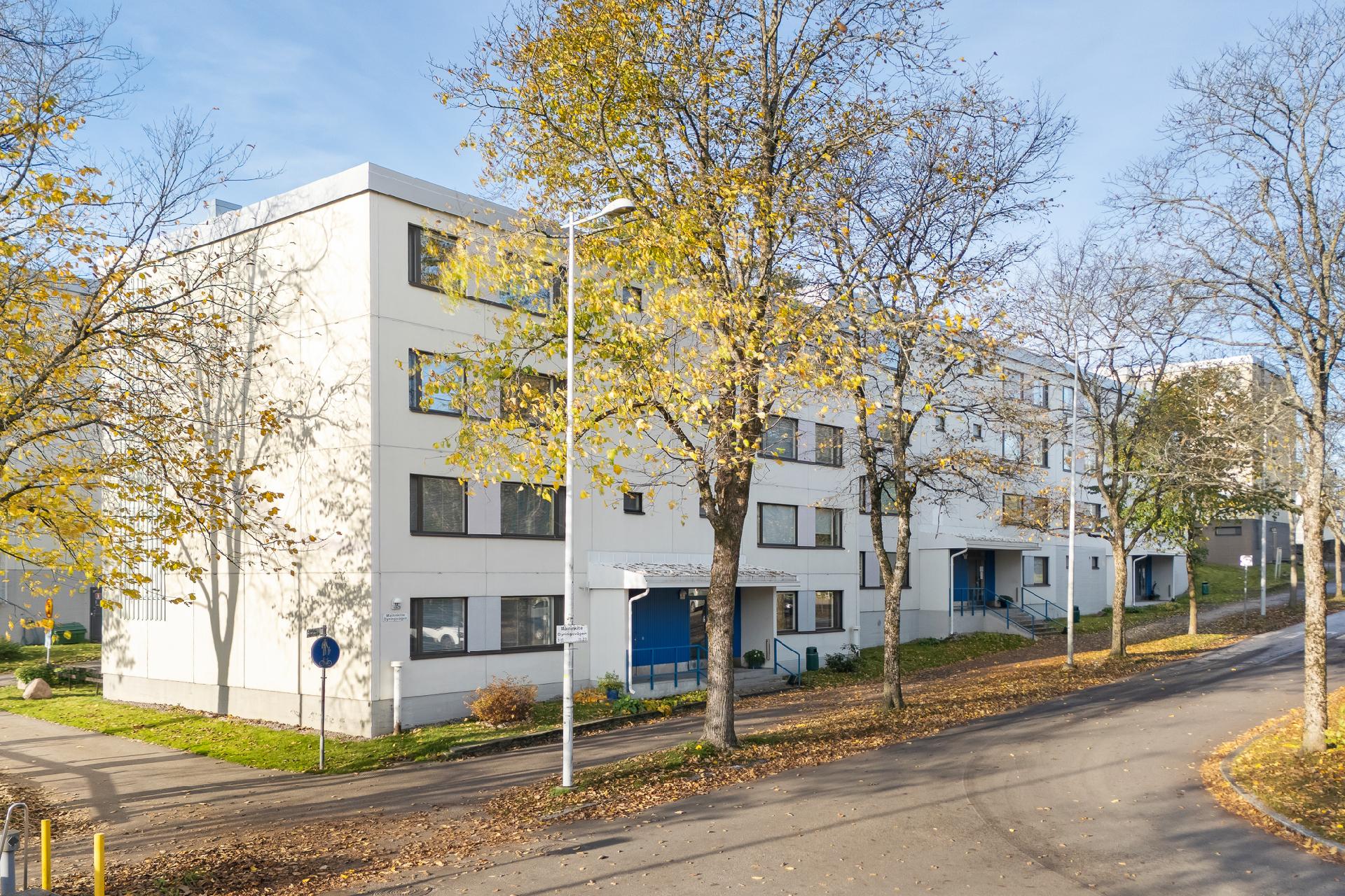 Maininkitie 12, Kivenlahti, Espoo