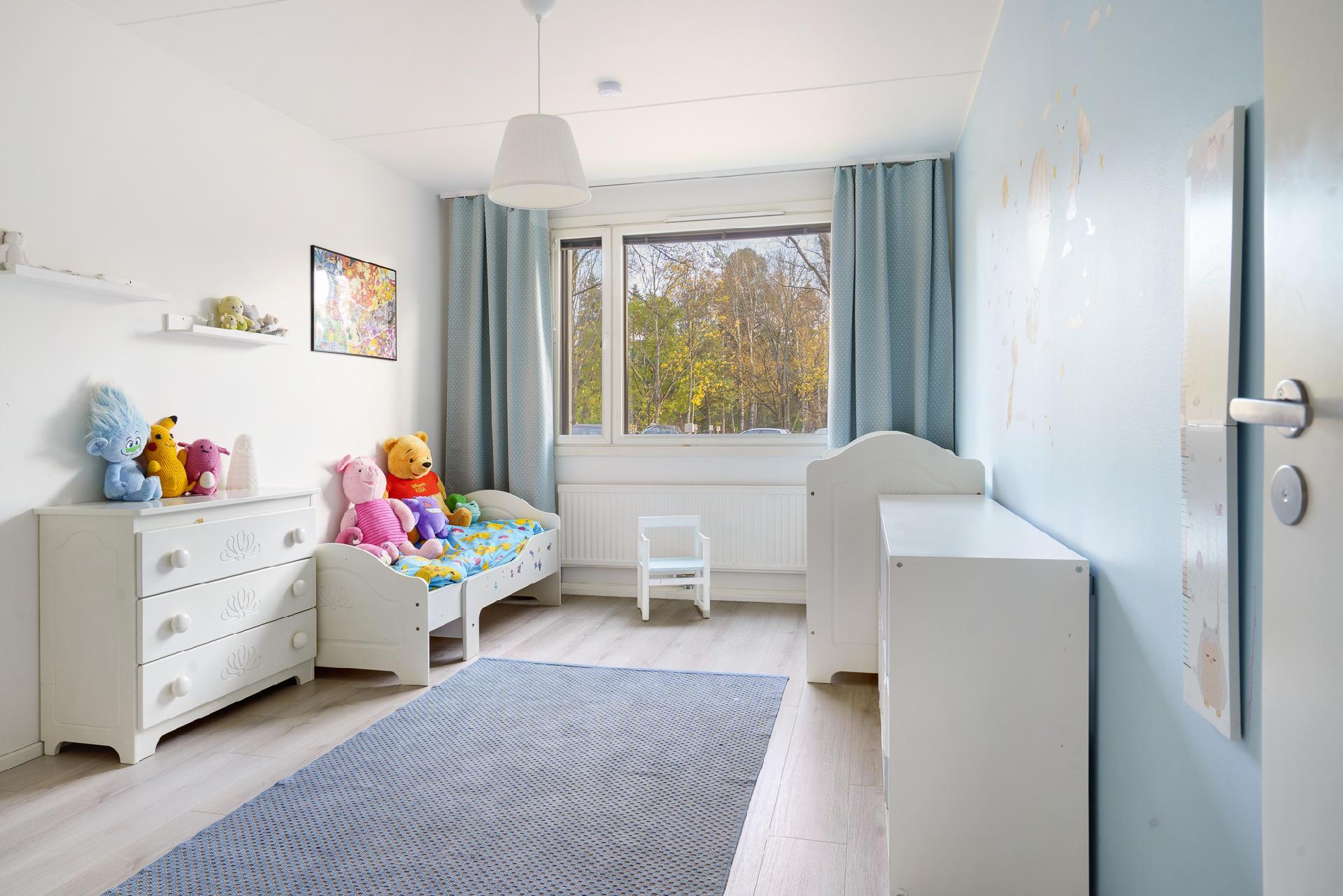 Maininkitie 12, Kivenlahti, Espoo