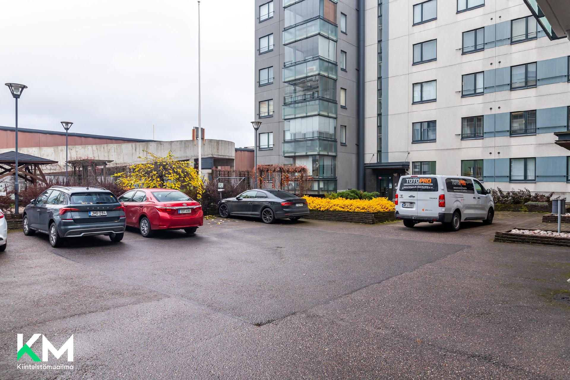 Kirkkokatu 6, Keskusta, Lahti