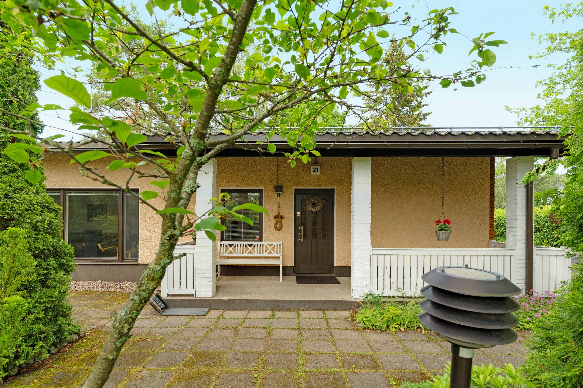 Vanhatie 21, Ylästö, Vantaa