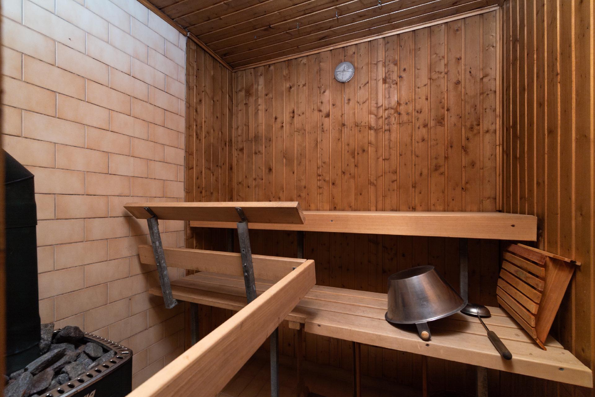 sauna