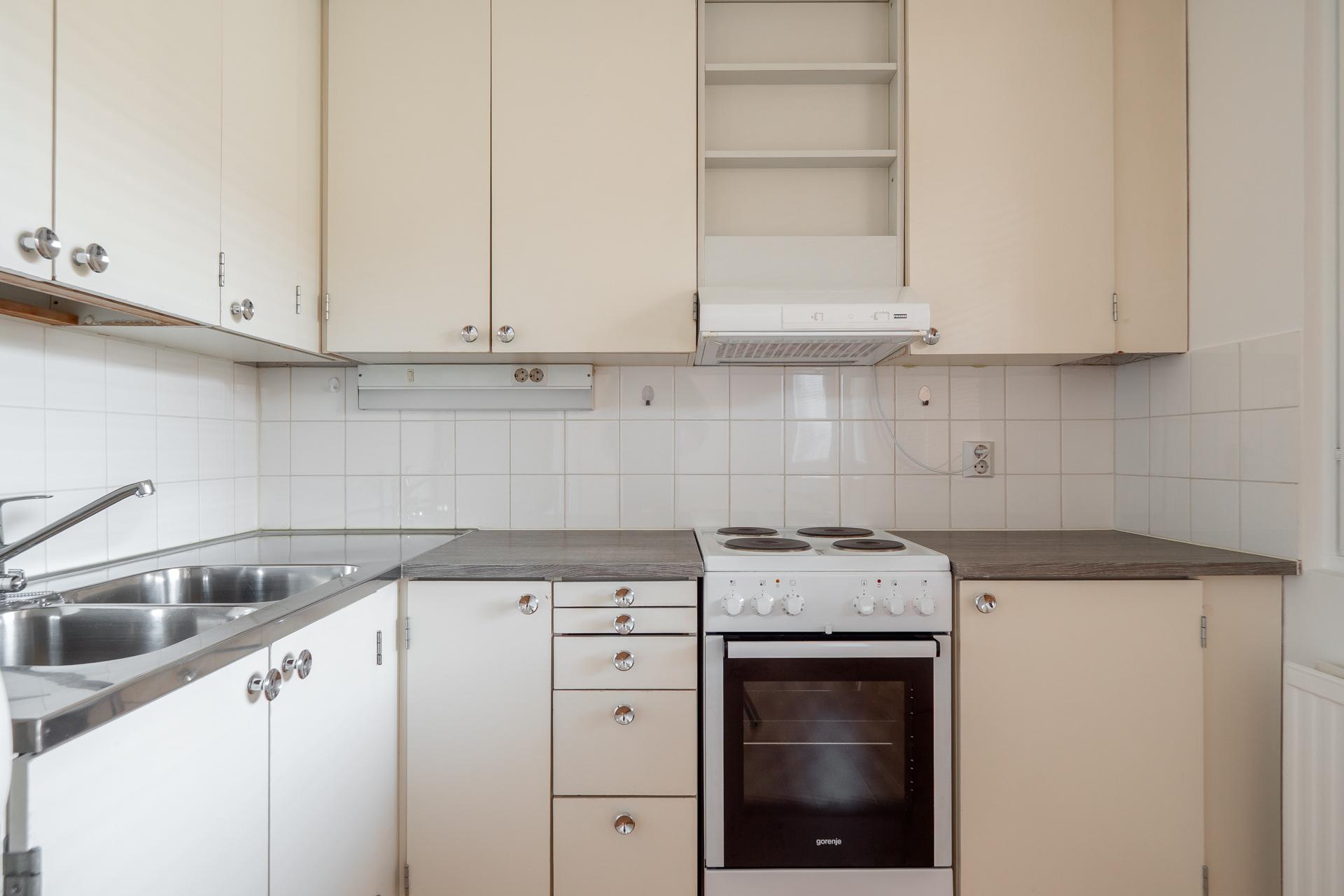 Purjehtijantie 6, Koskela, Oulu