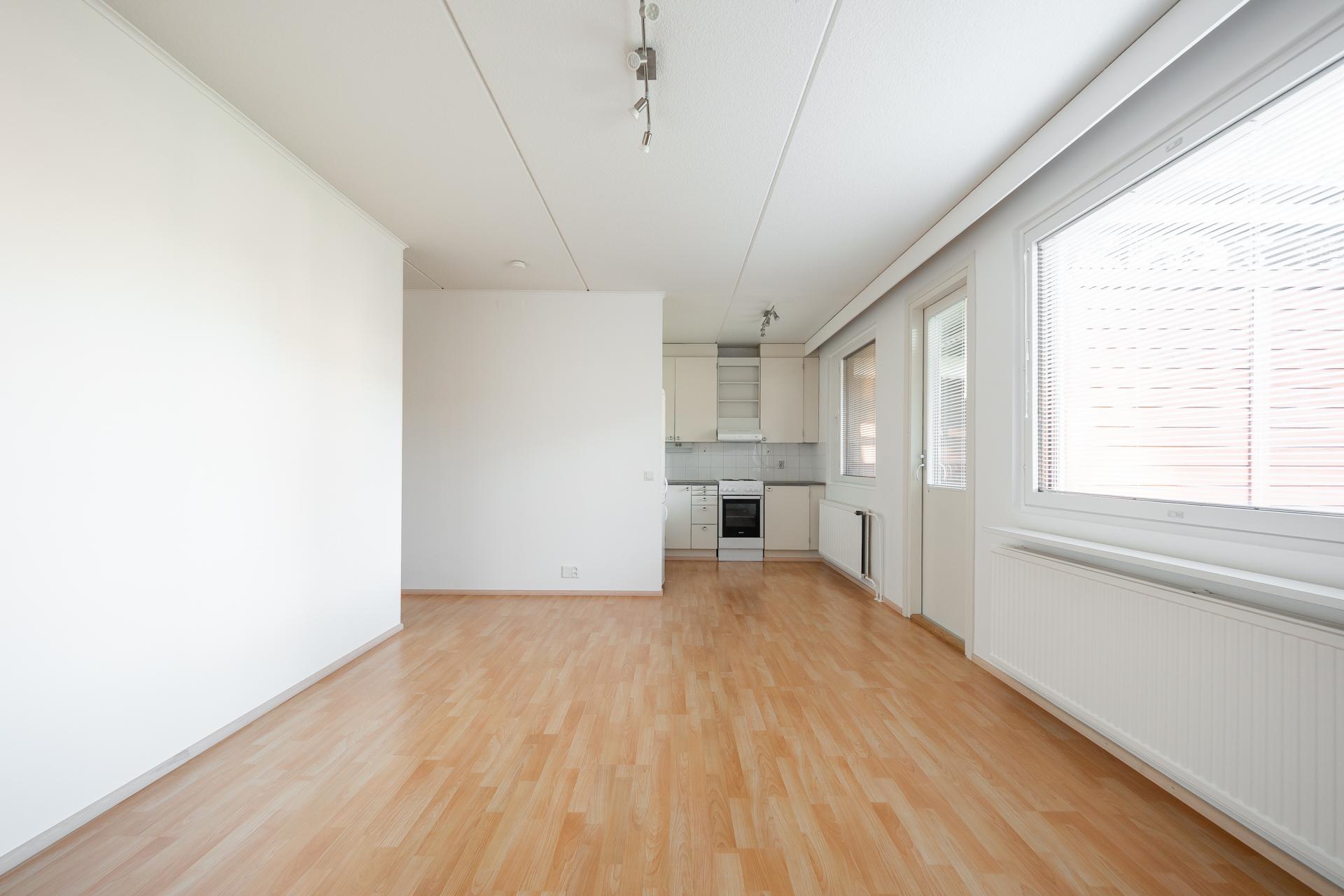 Purjehtijantie 6, Koskela, Oulu